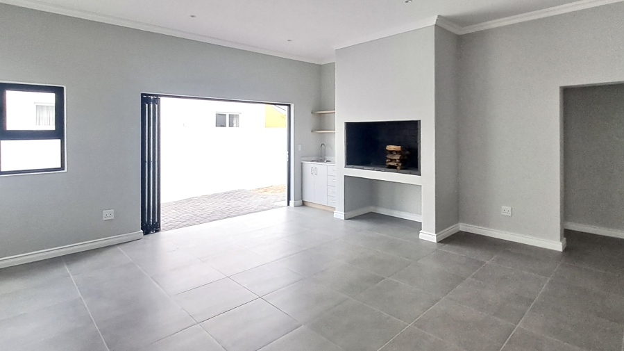 3 Bedroom Property for Sale in Shelley Point Western Cape